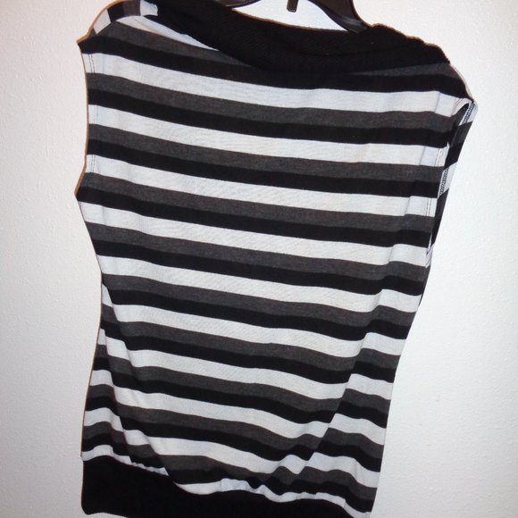 ☆SALE 5 for $25☆HeartSoul Top Size XL - Picture 9 of 12